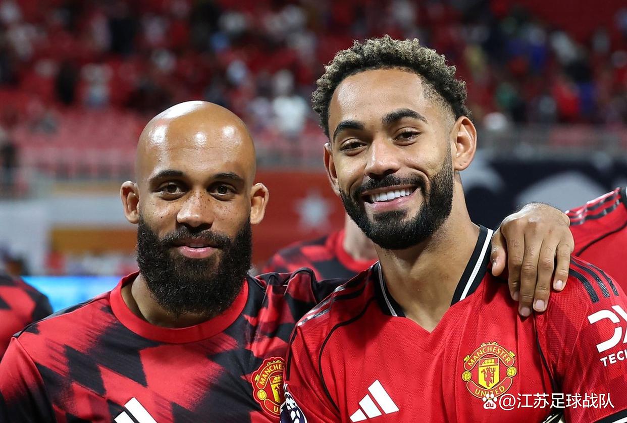 开云体育app-包含转折点曼联外线爆发；NBA季后赛集结日攻防权衡；管理层满意；身体对抗强度拉满的词条